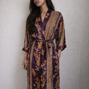 Vintage 90s Cinema Etoile Purple Paisley Boho Satin Lounge Robe Medium Glam